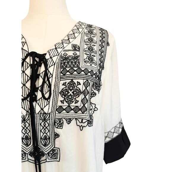Jade XS White Lined Dress Black Boho Embroidery Shift Dress Flowy Lace Up - Picture 6 of 9